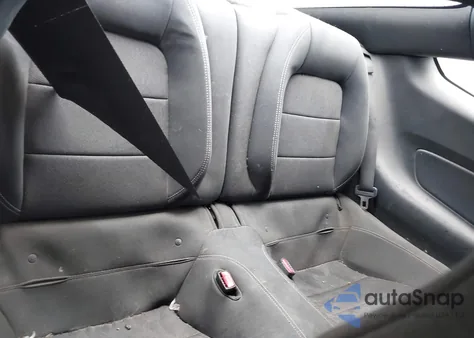 2016 Ford Mustang V6 z USA, uszkodzony, nr VIN 1FA6P8AMXG5228418